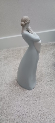 Lladro figurinea mother - figurinea, mother's