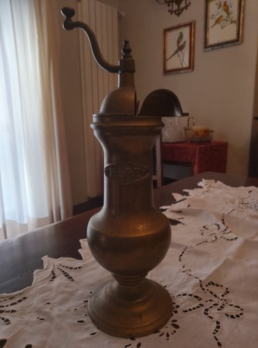 Macinino pepe antico primi