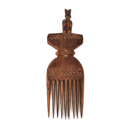 Comb figurativo nyamwezi - comb,