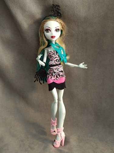 Monster high muñeca - monster,
