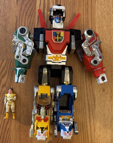 Voltron 1984 panosh place - voltron,