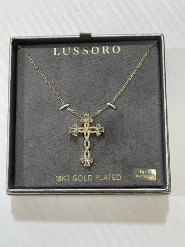 Collana con ciondolo croce