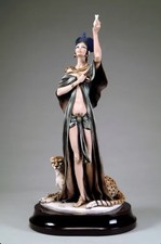 Giuseppe Armani Nefertiti