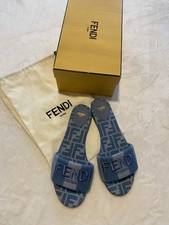 Sandalo Fendi blu a righe FF