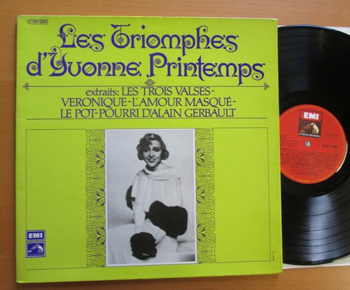 Les triomphes yvonne - les, d'yvonne