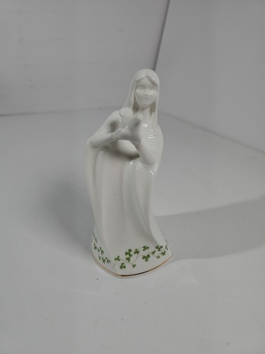 Statuina tara reale ragazza - tara,