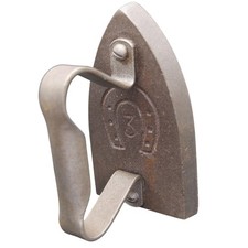 Antico ferro da stiro in ghisa