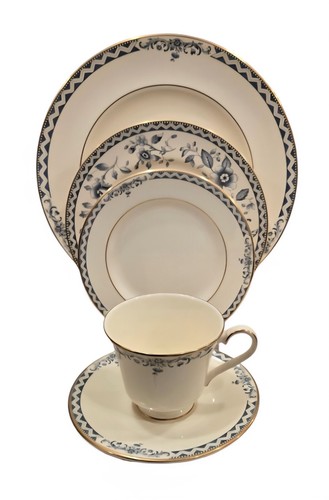 Royal doulton josephine set - royal,