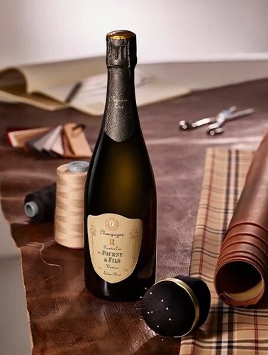 Bottles champagne blanc de - champagne,
