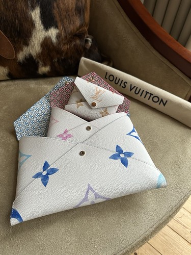 Louis vuitton the - louis,