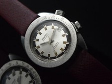 MONVIS VINTAGE TWIN CROWNS