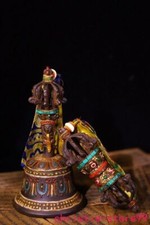 Statua pestello Vajra campana