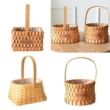 Cestini Intrecciati a Mano in