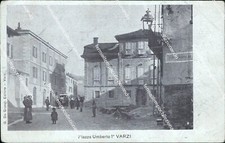 bf701 cartolina varzi piazza umberto I provincia di pavia 1909