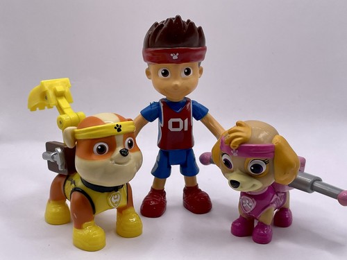 Action figure paw - action, all