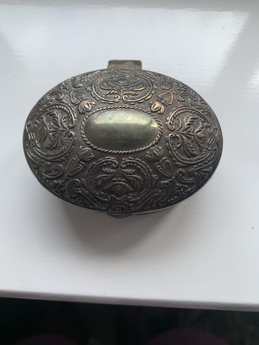 Antica scatola argento con - ,