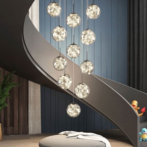 Lampadario lungo scala - , a