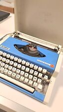 OLYMPIA Traveller De Luxe Typewriter - Macchina Da Scrivere Portatile anni 70