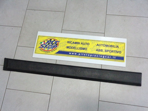 Modanatura porta sinistra - modanatura,