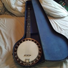 The N̈ew Windsor Banjo a 5