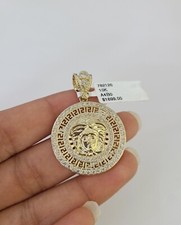 Ciondolo testa di Medusa vero