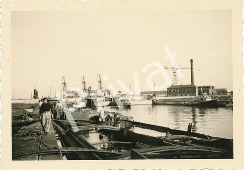 Foto porto cantiere gru - 2,