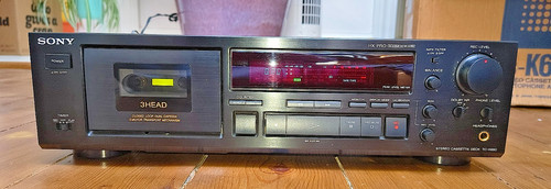 Sony k690 stereo - sony,