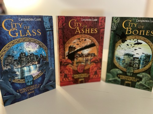 2013 cofanetto cassandra clare - cassandra,