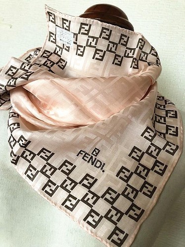 Sciarpa fendi logo - sciarpa,
