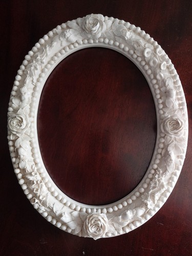 Bellissima cornice decorata