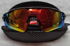 Occhiali da sole Oakley Radar EV montatura nero lucido lenti arcobaleno