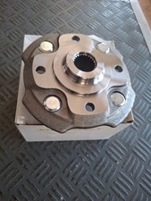 FLANGIA MOZZO RUOTA ANTERIORE