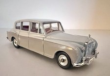 DINKY TOYS ROLLS-ROYCE PHANTOM