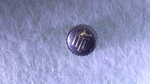 Una corona carica per - di,