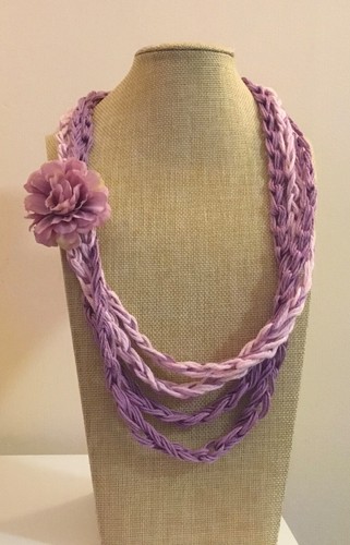 Collana fatta mano - mano,,