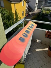 ?✨ Scivola nella leggenda con questa Burton Custom 156 Flying V ❄️⛷️