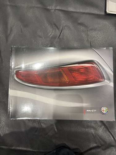 Alfa romeo brochure - alfa, gt
