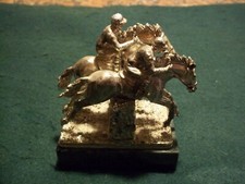 Coppia di cavalli inglesi scultura argentata anni 50