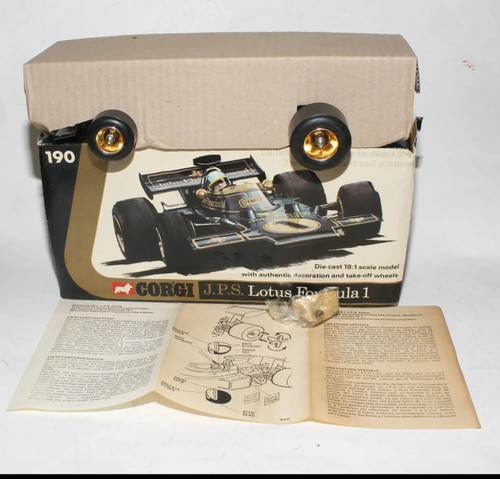 Corgi scala pressofuso - scala, 1/18
