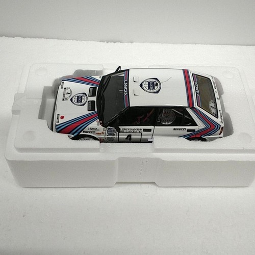 Kyosho lancia delta hf - 1/18,