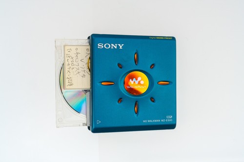 Sony e500 blue - sony, orange