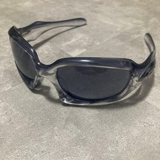 Occhiali da sole sportivi Oakley Monster Dog montatura grigia, usati, con custodia