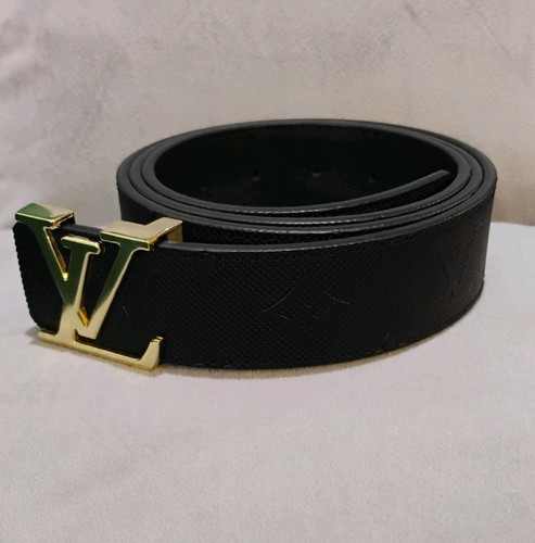 Louis vuitton intiales belt - louis,