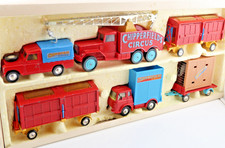 CORGI TOYS * CHIPPERFIELDS *