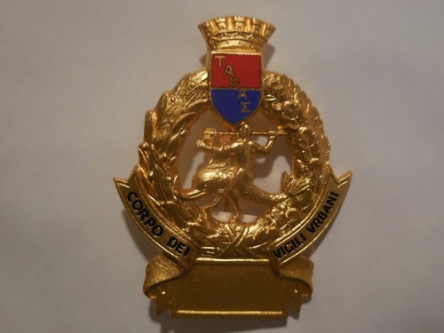 Vecchio fregio distintivo