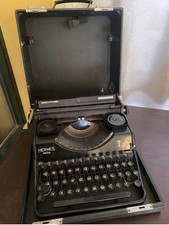 MACCHINA PER SCRIVERE HERMES