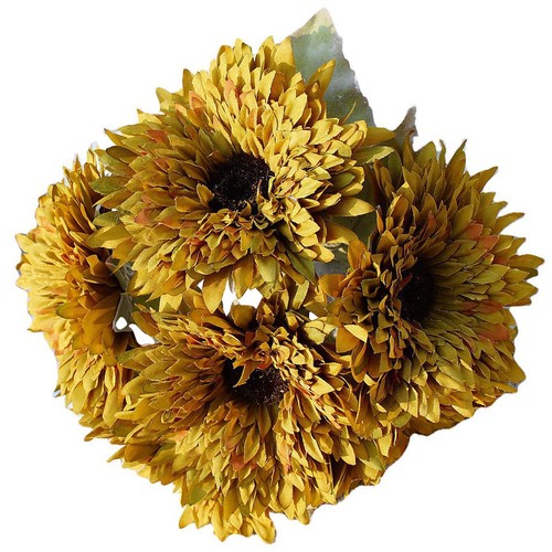 Composizioni floreali finte