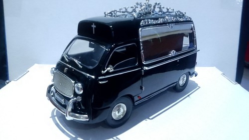 Modellino fiat 600 1962 carro - modellino,