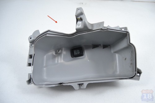 Vano portaoggetti presa 12v - vano,