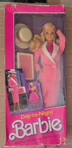 Barbie day night mattel - to,